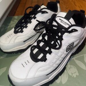 Skechers Men's White and Black Sneakers